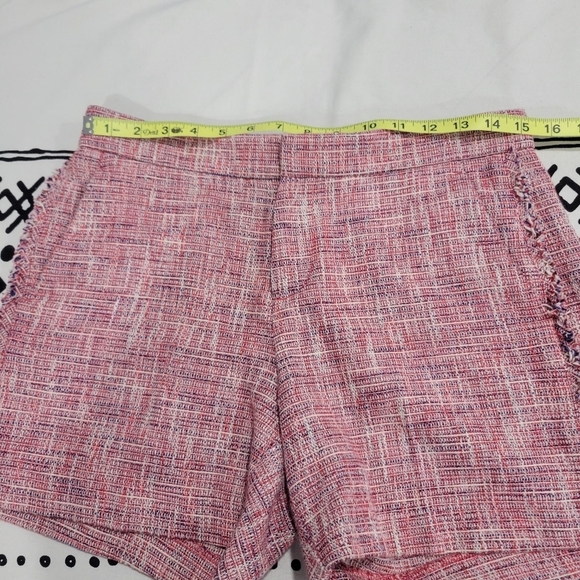 BANANA REPUBLIC Clean Tweed WovenFringe Shorts  Size 2 - Picture 5 of 11